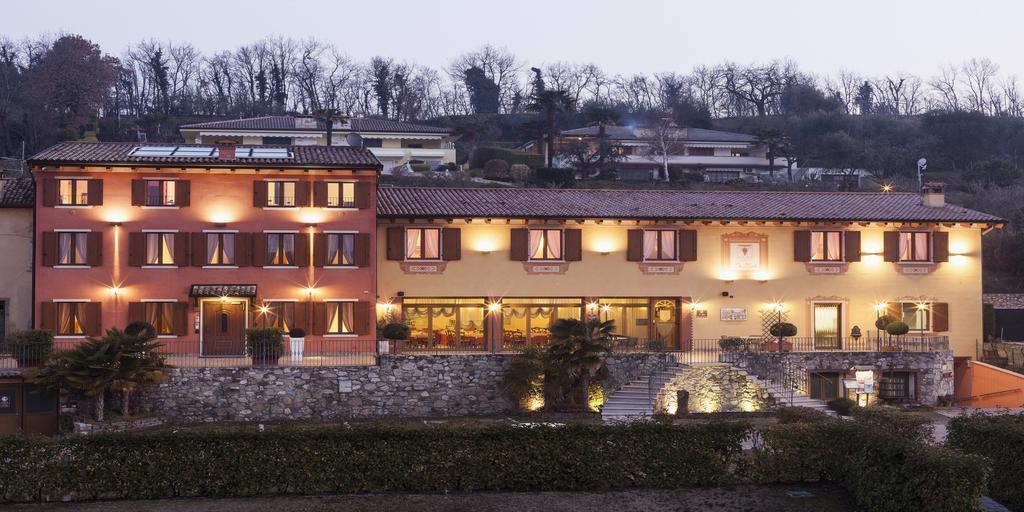 Bed and Breakfast La Zerla Бардолино Экстерьер фото