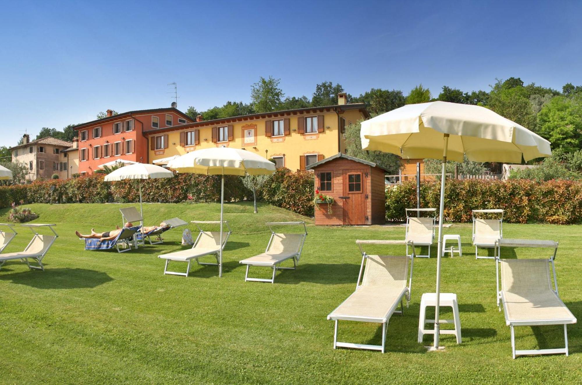 Bed and Breakfast La Zerla Бардолино Экстерьер фото