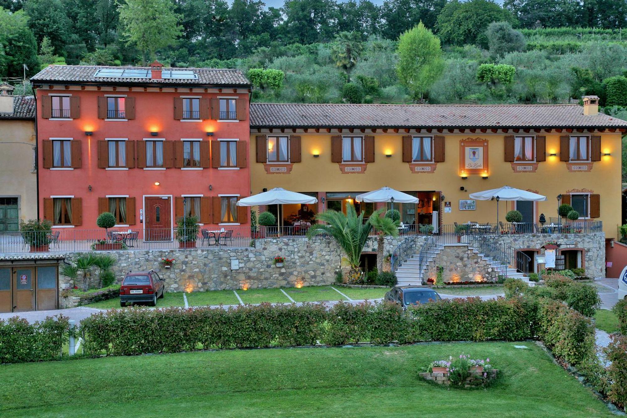 Bed and Breakfast La Zerla Бардолино Экстерьер фото